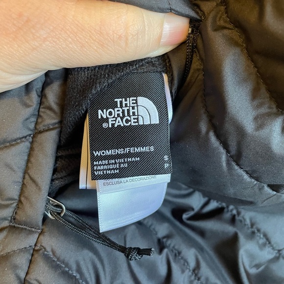 THE NORTH FACE- MOSSBUD INSULATED REVERSIBLE JACKET WOMEN'S small, black - Picture 5 of 6